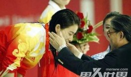 郭晶晶近况爆料视频最新,退役后生活精彩纷呈，家庭事业双丰收